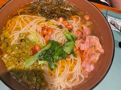 -八月美食小馆(银泰城总店)