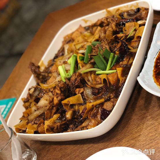 聚福缘香辣坊(工人街店)