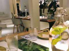 -春树下·树屋花房西餐厅(罍街AS1980店)