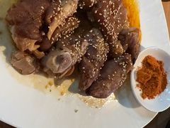 -临界音乐酒馆·小龙虾·江湖菜(华熙LIVE·鱼洞店)