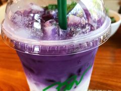 -Chom Cafe and Restaurant