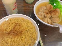 -小梁哥云吞面(黄贝岭店)