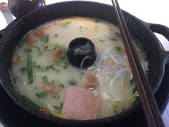 -飞虎过桥米线(翠湖店)