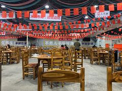 大堂-三千坪超级火锅市场·土灶牛肉火锅