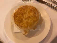 酥皮玉米浓汤-WOLFGANG PUCK KITCHEN & BAR(迪士尼小镇店)