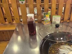 -屯老二农家铁锅炖·行业领军者(梅江店)