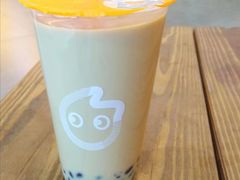 青稞红豆牛奶-CoCo都可(湖滨银泰店B区店)