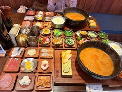 -银米·云南传统过桥米线(双廊黑金冠店)