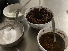 -正宗杨记普洱酸醋米线(总店)