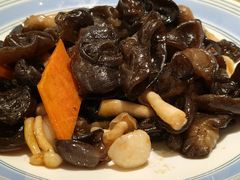 -九转小磨·非遗东北菜(万达广场店)