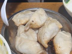 -黄阿姨锅贴大王(万航渡路店)