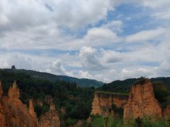 -彩色沙林风景区