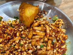 -成都你六姐·牛肉冒菜(城市集市合生汇店)