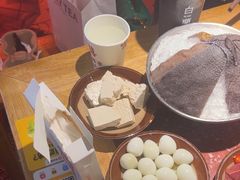 -赵美丽·重庆社区火锅·直营店(火车东站·中豪国际店)
