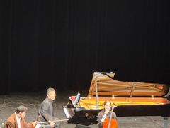 -交通银行前滩31演艺中心