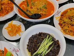 -桃园中华料理炸酱面(燕儿岛路店)