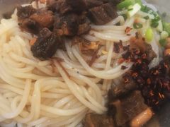 -试试看桂林米粉
