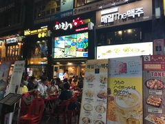 -BHC炸鸡(明洞总店)