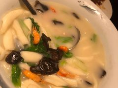 -通安客栈中餐厅·何家小馆