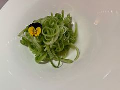 炝拌鲍芹-金海华·悦食东方(苏州中心商场店)