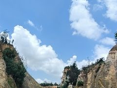 -彩色沙林风景区