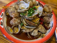 -冶建镜子·老南昌大排档·江西虾王(总店)