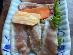 -炼火烤肉店