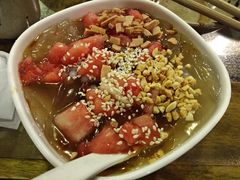 -老鼎万春卤菜(鹭湖宫8区店)