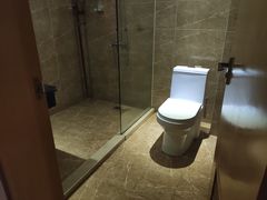 -清水湾酒店(深圳横岗塘坑地铁站店)