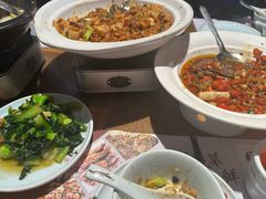 -黄泥岗·地道湖北菜(奥特莱斯店)