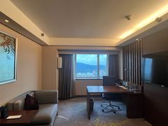 -广州中心皇冠假日酒店