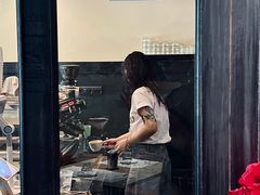 -小巨场咖啡