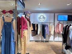 -i·t blue block(杭州湖滨银泰in77B区店)