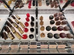 -Angelina安吉丽娜(恒隆广场店)