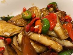 辣炒茄子-传统菜农庄(皇姑路店)
