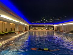 -海悦山庄酒店-花园泳池