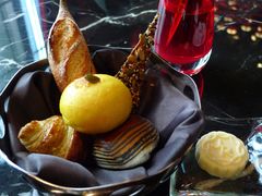 餐前面包-L'ATELIER de Joel Robuchon(外滩18号店)