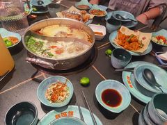 -老城鲜·小海鲜贝贝煲火锅(壹方城店)