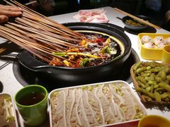 -钢管厂五区小郡肝串串香(奥克斯广场锦城万达店)