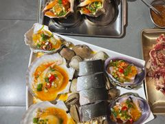 -围炉肉舍•炭烤活鳗•丹东海鲜烤肉(步行街店)