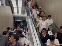 -胖东来生活广场(健康路店)
