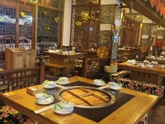 -东三省东北铁锅炖(龙泉店)