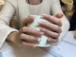 -梵莎美甲美睫