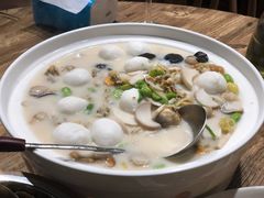 -香山湖家家宴(中山陵店)
