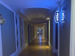 -麓湖国际水疗