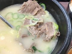 牛雜雪濃湯-神仙雪浓汤(明洞店)