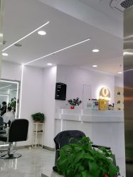 -Coo Hair salon