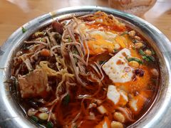 -老五鸡丝豆花面粉(瑞金北路68号院店)