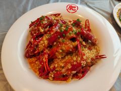 -肥肥虾庄·金牌油焖大虾(杨园滨江时代walk店)