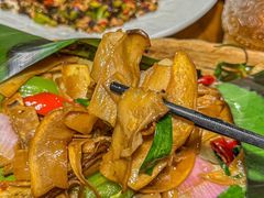 -雀舞云南菜(天津天河城购物中心店)